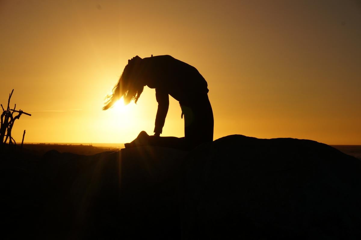 Sunrise Yoga at Kohi Yacht Club - Neighbourly Kohimarama, Auckland