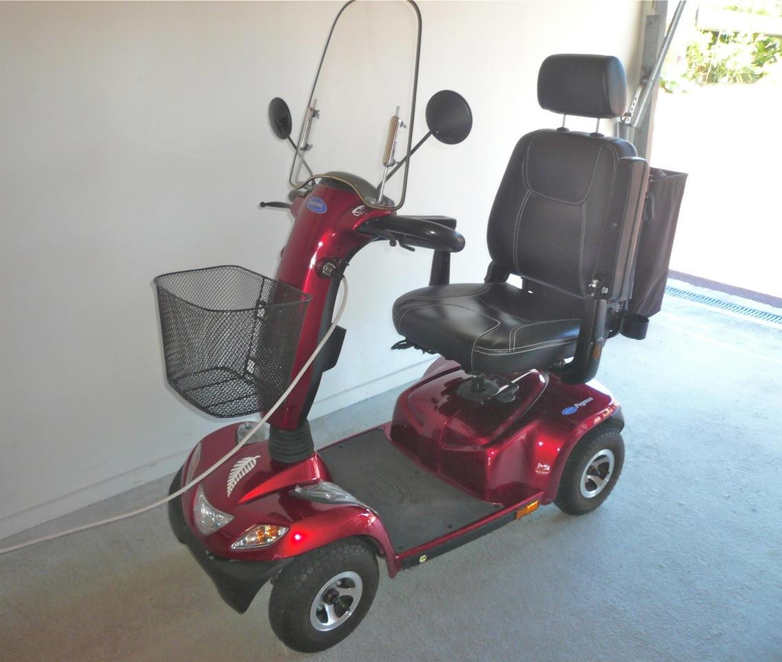 FOR SALE MOBILITY SCOOTER Pegasus Joy Ride in Jasper Red near new