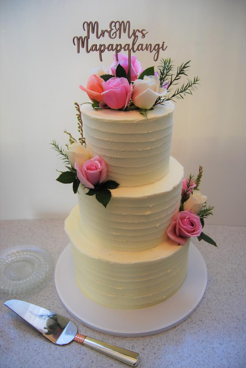 Janine Streeter - Custom Made Cakes - Temptation Cakes | LinkedIn