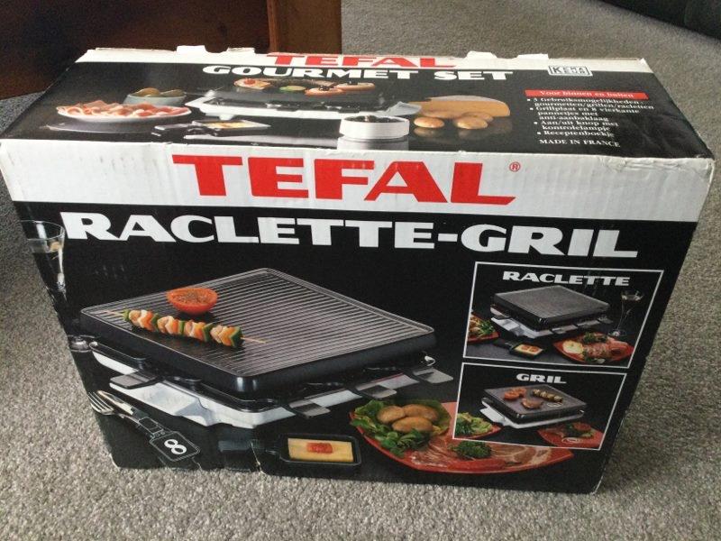 Verbinding vloeiend bevind zich Tefal Party grill/raclette/ gourmet set for 8 ( as new) - Neighbourly  Karori, Wellington