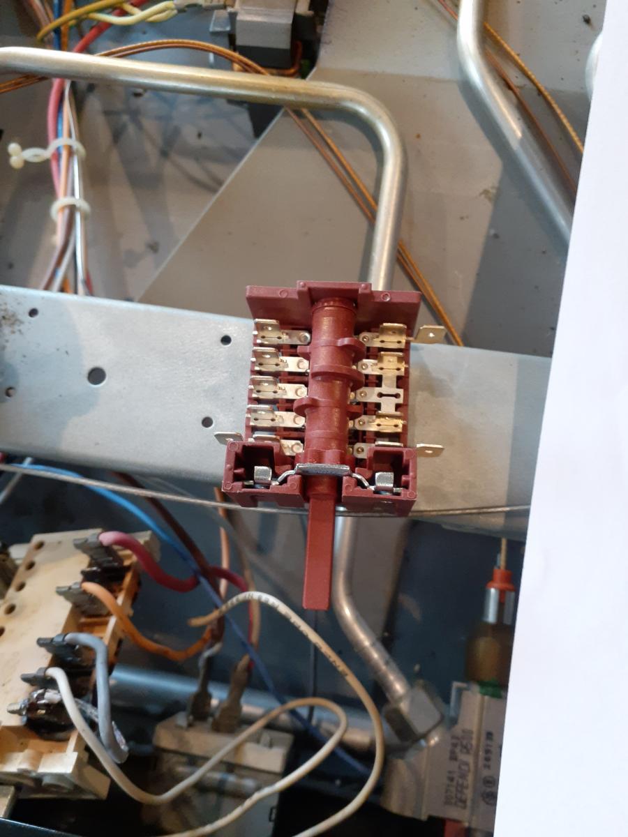 900 delonghi free standing oven repair Neighbourly Aorangi, Feilding